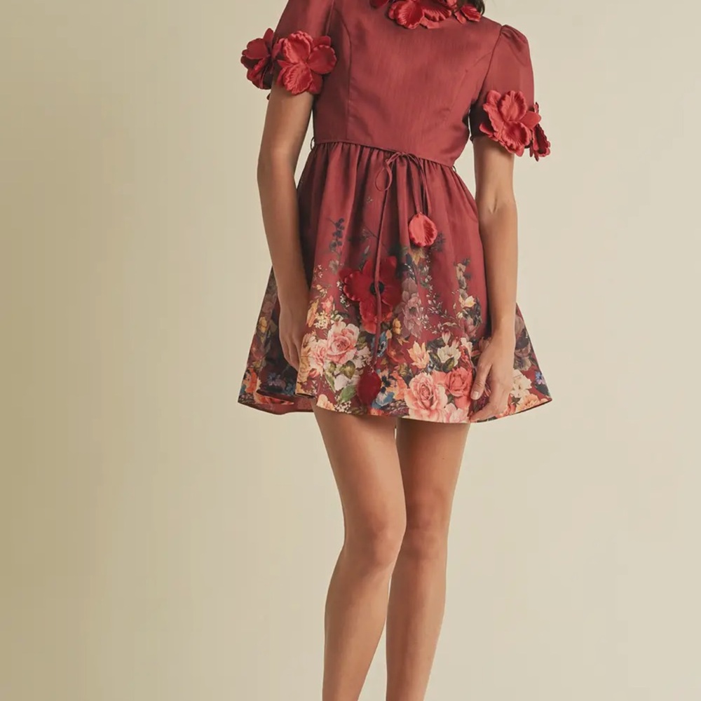 Elegant Floral Women's Dress in Deep Red & Blush